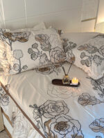 Desert Rose - Image 4