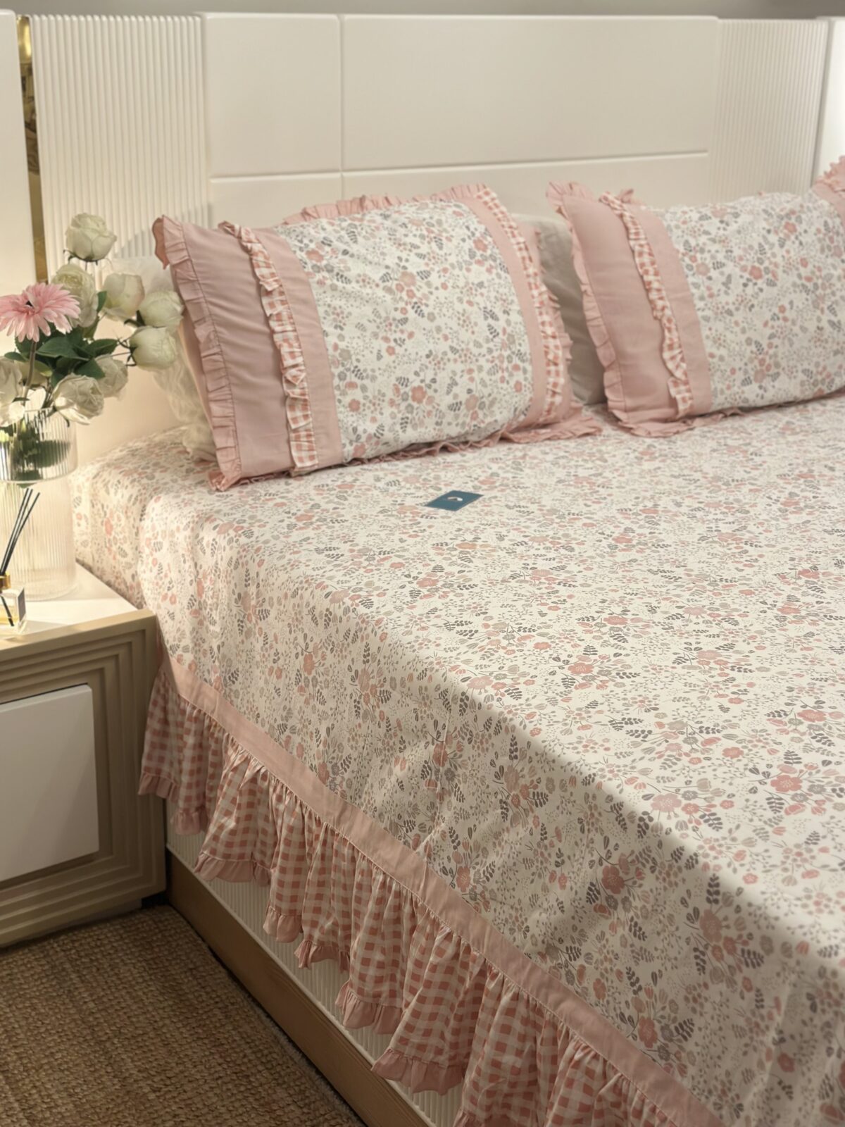 Floral motifs - Image 2